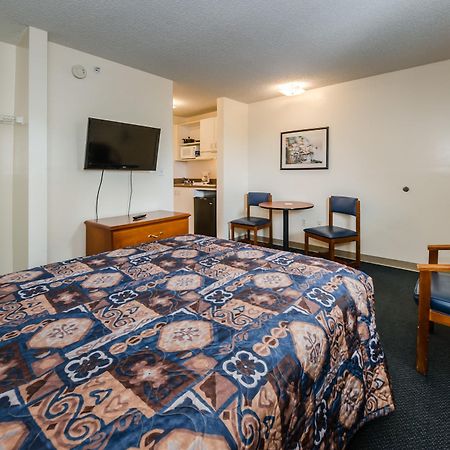 Tampa Bay Extended Stay Hotel Largo Exterior photo