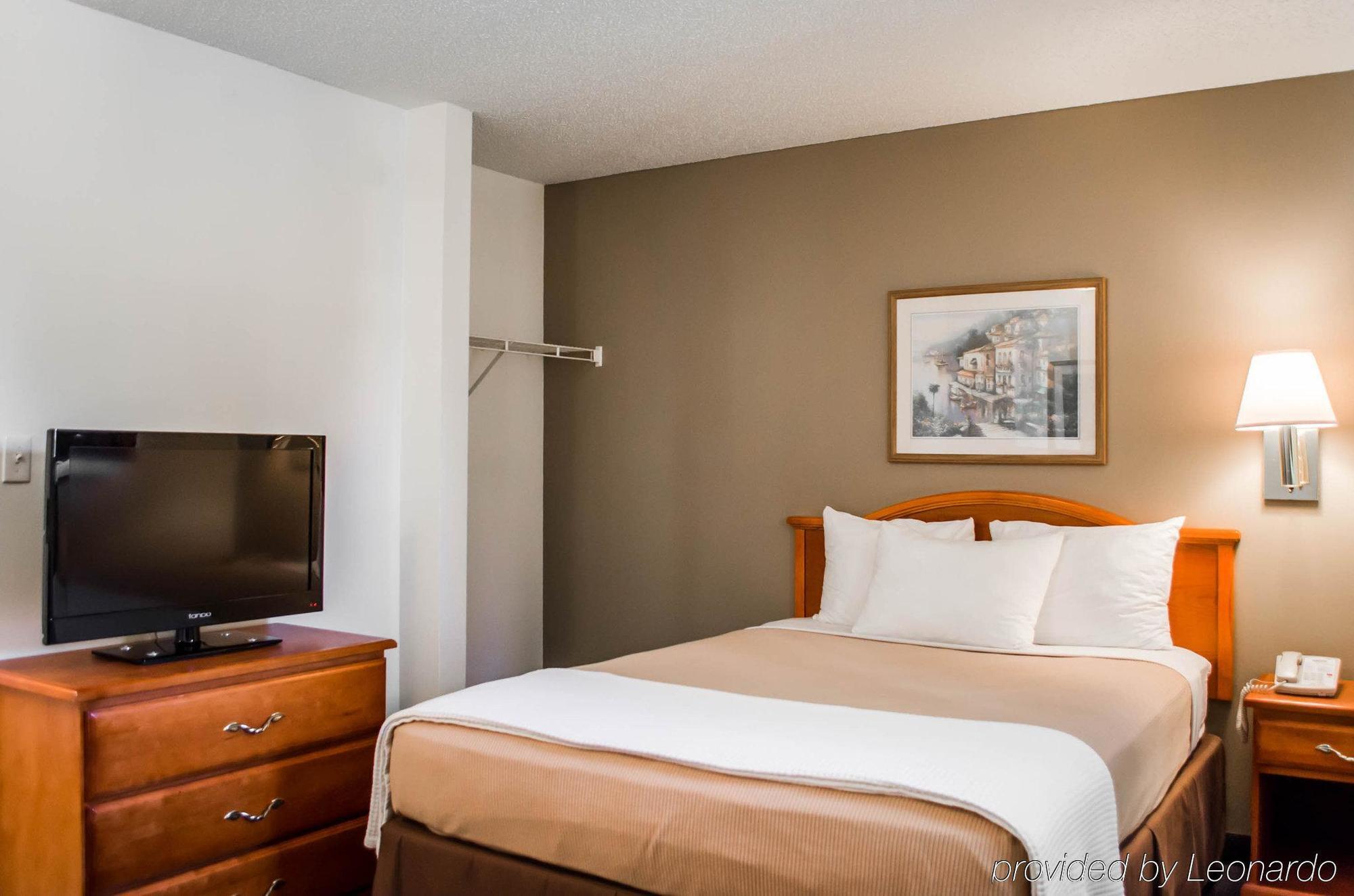 Tampa Bay Extended Stay Hotel Largo Exterior photo