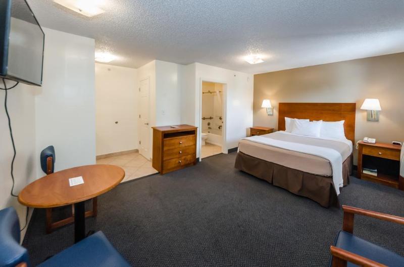 Tampa Bay Extended Stay Hotel Largo Exterior photo